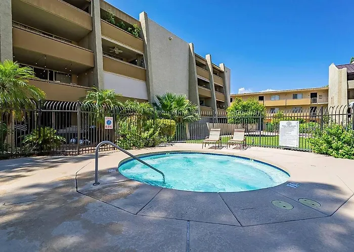 Relaxing With Parking - Minutes To Old Town! Apartment Scottsdale