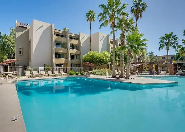 Apartment Relaxing With Parking - Minutes To Old Town! *