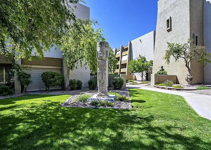 Relaxing With Parking - Minutes To Old Town! Apartment *